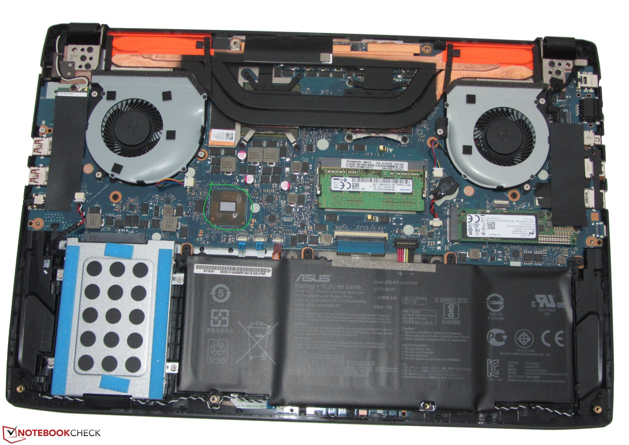 Asus-GL502-VM-Innereien.jpg