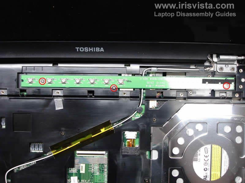 toshiba-satellite-p105-09.jpg