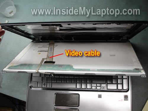 remove-lcd-screen-inverter-11.jpg